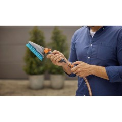 Brosse de lavage main - GARDENA - Taille M - Poils durs - Garantie 5 a