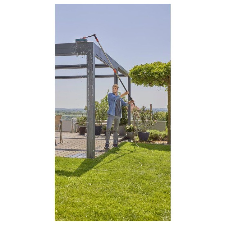 Manche rallonge articulé passage d'eau - GARDENA - Longueur 53 cm - Articulation 45° - Garantie 5 ans Manche rallonge articulé passage d'eau - GARDENA - Longueur 53 cm - Articulation 45° - Garantie 5 ans