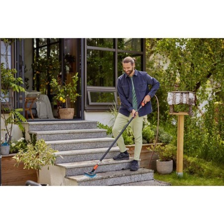 Brosse de lavage manche flex - GARDENA - Dure - Pivotable 360° - Garantie 5 ans