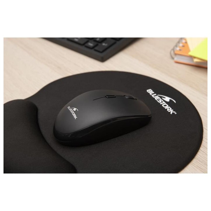 Tapis de souris ergonomique - Bluestork - BS-PAD-ERGO - Repose-poignet - Épaisseur 3 mm Tapis de souris ergonomique - Bluestork - BS-PAD-ERGO - Repose-poignet - Épaisseur 3 mm