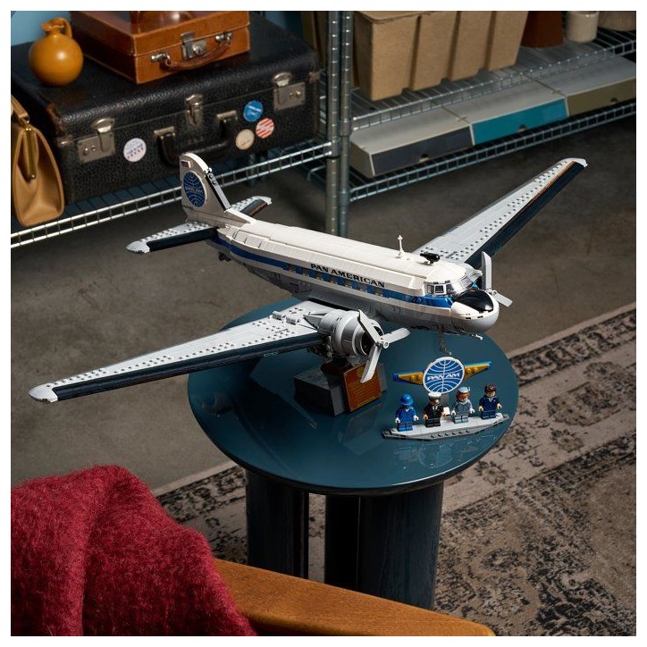 LEGO Icons 11378 - Exclu Cdiscount - Avion de Ligne Douglas DC-3 de la PAN AM - Set Adulte - Maquette Rétro LEGO Icons 11378 - Exclu Cdiscount - Avion de Ligne Douglas DC-3 de la PAN AM - Set Adulte - Maquette Rétro