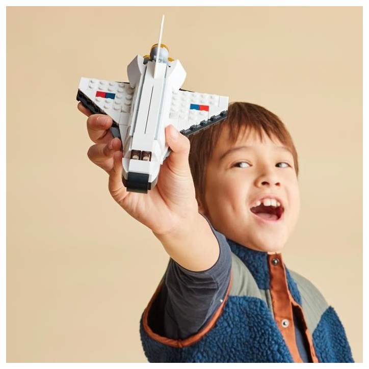 LEGO Creator 3-en-1 31134 La Navette Spatiale, Jouet Figurine Astronaute avec Vaisseau, Enfants 6 Ans LEGO Creator 3-en-1 31134 La Navette Spatiale, Jouet Figurine Astronaute avec Vaisseau, Enfants 6 Ans