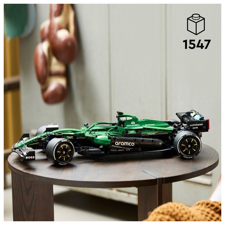 LEGO Technic 42240 Voiture Aston Martin Aramco AMR25 F1 - Set Adulte - Maquette Formule 1 LEGO Technic 42240 Voiture Aston Martin Aramco AMR25 F1 - Set Adulte - Maquette Formule 1