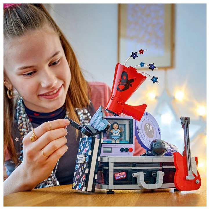 LEGO Set de construction LEGO Editions - 43030 - Coffre secret Olivia Rodrigo, studio d'enregistrement - Des 10 ans
