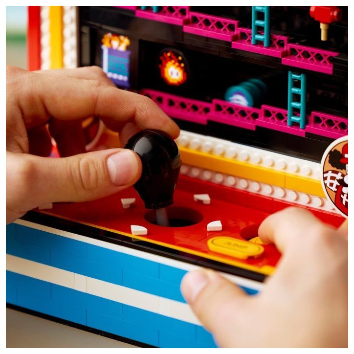 LEGO Donkey Kong Jeu d'Arcade Donkey Kong - Set pour Adulte - Maquette 3D Interactive - Produit Gaming Collector