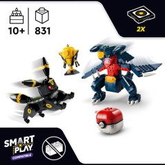 LEGO Pokémon 72165 - Set de construction compatible SMART Play™ - Noctali et Carchacrok, Combat - Des 10 ans