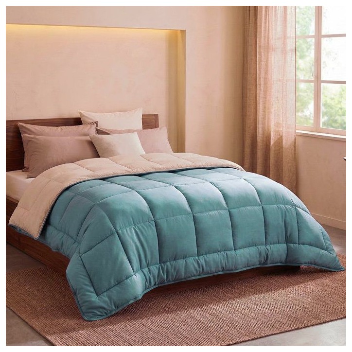 CALGARY - Couette Chaude Microfibre 400gr/m² - Beige Galet & Vert Lac - 220 x 240 cm