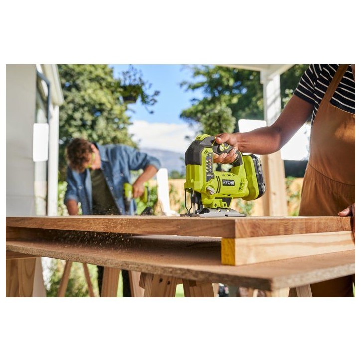 RYOBI Pack 4 outils ONE+ 18V perceuse a percussion + meuleuse + scie sauteuse + ponceuse + batt. 5Ah & 2Ah + sac R18CK4F-252S