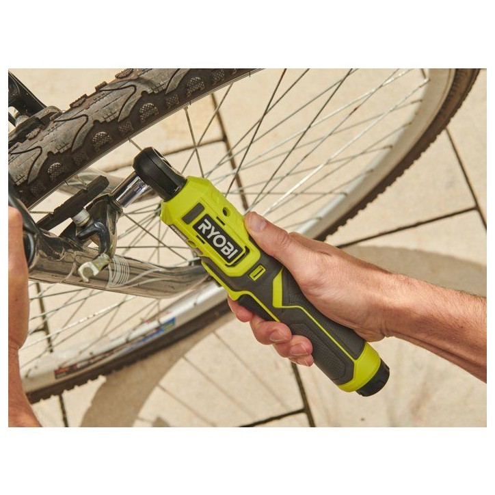 RYOBI Clé a cliquet 4V USB Lithium mécanique - batterie 2Ah + chargeur - RR14W4-120G RYOBI Clé a cliquet 4V USB Lithium mécanique - batterie 2Ah + chargeur - RR14W4-120G