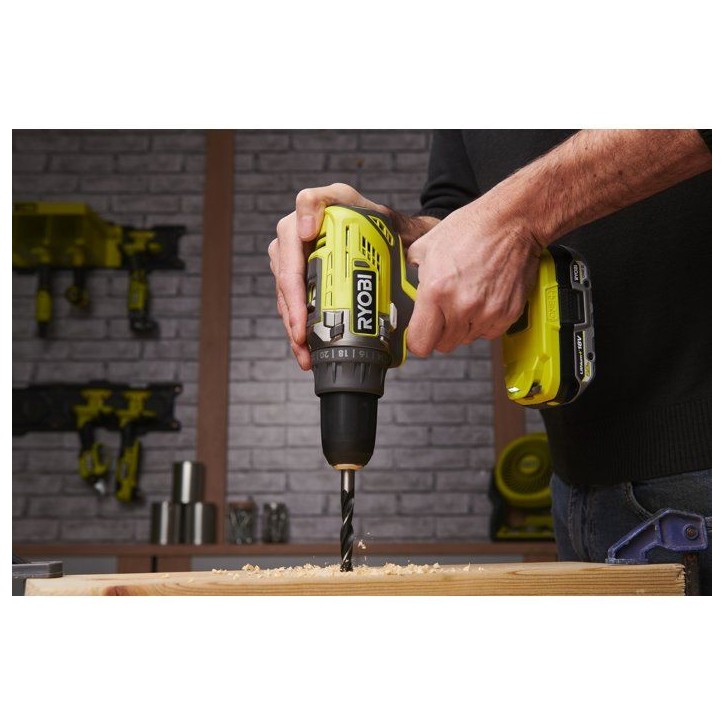 RYOBI Perceuse-visseuse 18V ONE+ - sans batterie ni chargeur - R18DD3-0 RYOBI Perceuse-visseuse 18V ONE+ - sans batterie ni chargeur - R18DD3-0