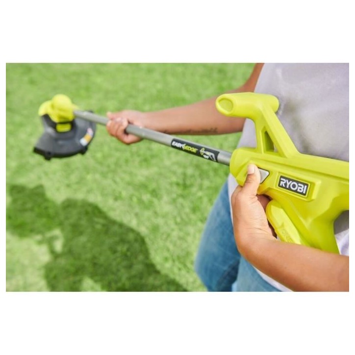 Coupe-bordures / dresse-bordures 18V RYOBI RY18LT23A-120 ONE+ Ø 23cm - 1 batterie et 1 chargeur inclus Coupe-bordures / dresse-bordures 18V RYOBI RY18LT23A-120 ONE+ Ø 23cm - 1 batterie et 1 chargeur inclus