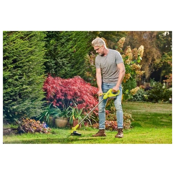 Coupe-bordures / dresse-bordures 18V RYOBI RY18LT23A-120 ONE+ Ø 23cm - 1 batterie et 1 chargeur inclus Coupe-bordures / dresse-bordures 18V RYOBI RY18LT23A-120 ONE+ Ø 23cm - 1 batterie et 1 chargeur inclus