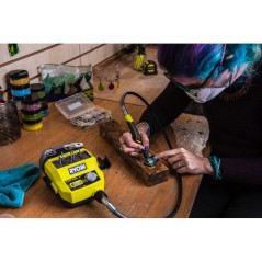 RYOBI Mini-outil 18V ONE+ gravure et ponçage - sans batterie ni chargeur - RRTS18-0A35