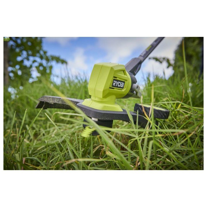 Coupe-bordures / dresse-bordures sans fil - RYOBI - RY18LT33A-0 - 18V ONE+ - Largeur de coupe 33 cm - Vendu sans batterie/charge Coupe-bordures / dresse-bordures sans fil - RYOBI - RY18LT33A-0 - 18V ONE+ - Largeur de coupe 33 cm - Vendu sans batterie/charge