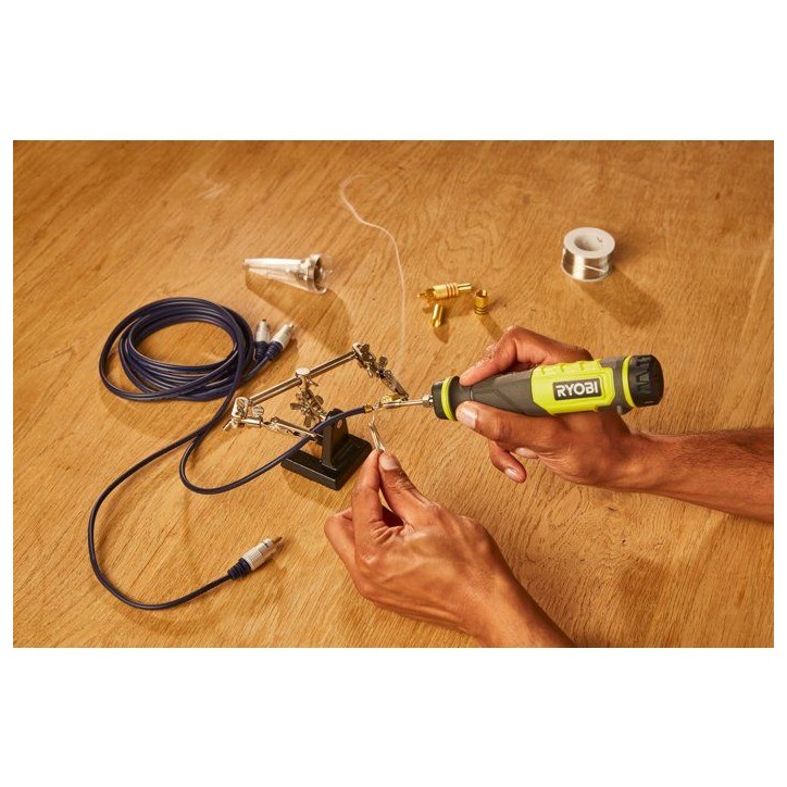 RYOBI Fer a souder 4V USB Lithium - batterie 2Ah + chargeur - RSI4-120G RYOBI Fer a souder 4V USB Lithium - batterie 2Ah + chargeur - RSI4-120G