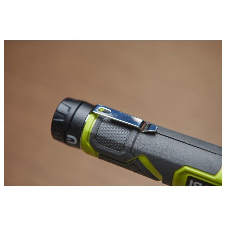 RYOBI Lampe de travail magnétique 4V USB Lithium 650 lumens - sans batterie ni chargeur - RLI4-0