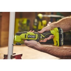 RYOBI Pack 2 outils ONE+ 18V perceuse-visseuse + outil multifonction o