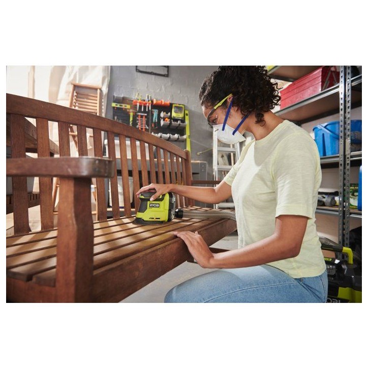 RYOBI Pack 3 outils ONE+ 18V perceuse-visseuse + scie sauteuse + ponceuse delta + batteries 4Ah & 2Ah + chargeur R18CK3G-242G