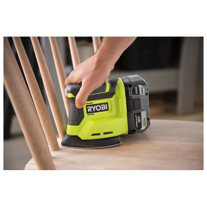 RYOBI Pack 3 outils ONE+ 18V perceuse-visseuse + scie sauteuse + ponceuse delta + batteries 4Ah & 2Ah + chargeur R18CK3G-242G