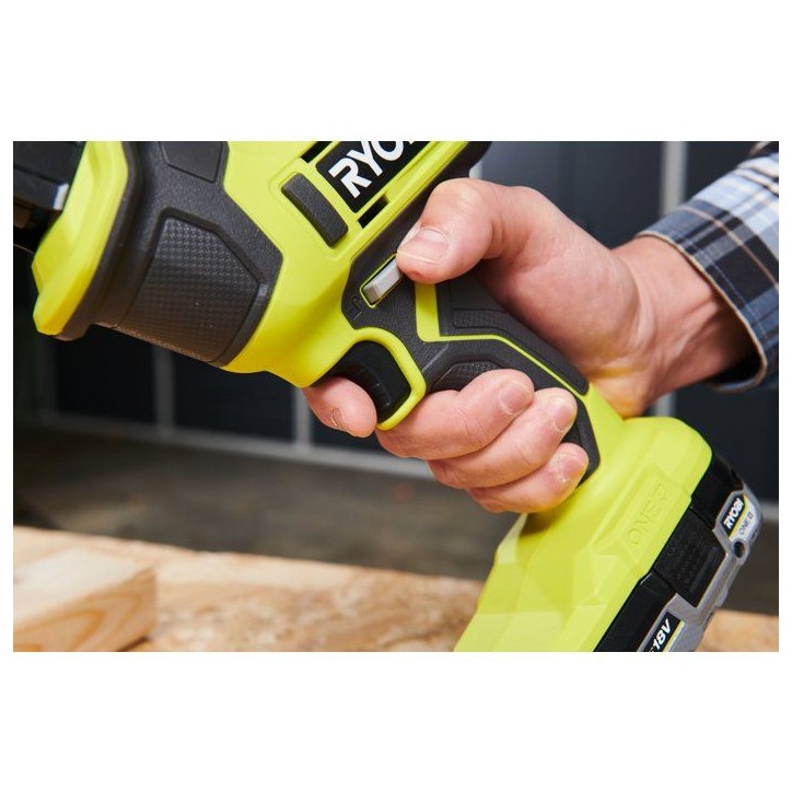 RYOBI Scie sabre 18V ONE+ élagage démolition - sans batterie ni chargeur - R18RSC-0