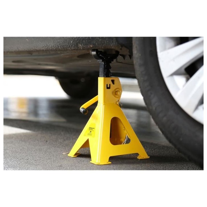 STANLEY - Paire de Chandelles 2 tonnes - STMT81255-1 - Systeme de crémaillere pour adapter la hauteur STANLEY - Paire de Chandelles 2 tonnes - STMT81255-1 - Systeme de crémaillere pour adapter la hauteur