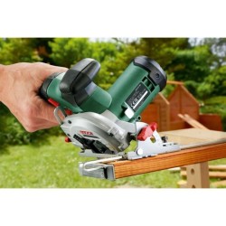 Scie circulaire sans-fil Bosch - UniversalCirc 12 (1 batterie 12V-2,5A