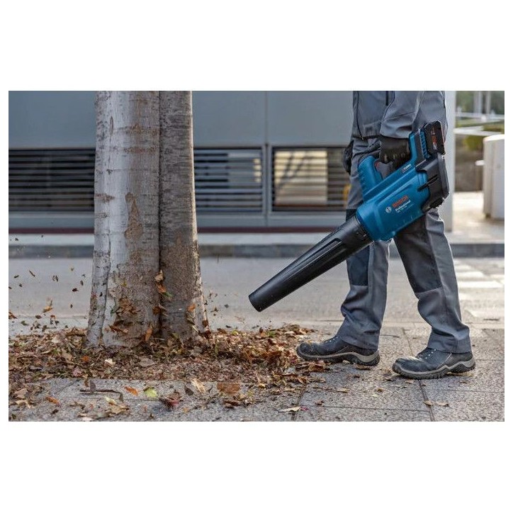Bosch Professional 18V Souffleur GBL 18V-750 (780 m³/h, vitesse d'air jusqu'a 198 km/h, variateur de vitesse) sans batterie Bosch Professional 18V Souffleur GBL 18V-750 (780 m³/h, vitesse d'air jusqu'a 198 km/h, variateur de vitesse) sans batterie