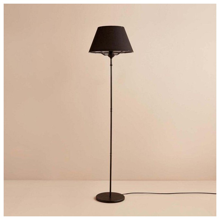 Lampadaire D BY M.RED Black - Métal - Design moderne - Eclairage intérieur Lampadaire D BY M.RED Black - Métal - Design moderne - Eclairage intérieur