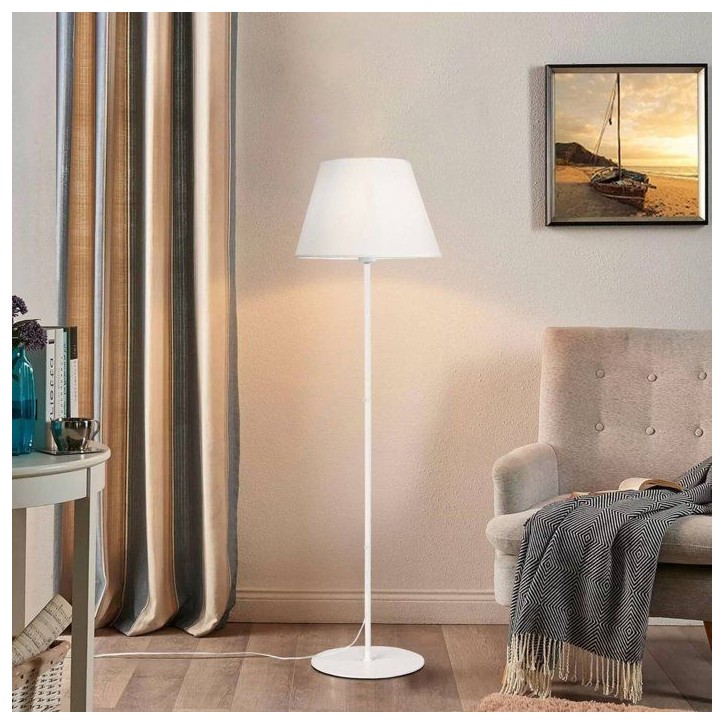 Lampadaire D BY M.RED White - Métal - Design épuré - Ambiance chaleureuse Lampadaire D BY M.RED White - Métal - Design épuré - Ambiance chaleureuse