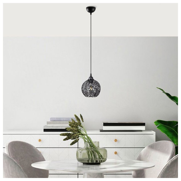 Suspension lustre D BY M.RED Black - Métal noir - Elégant - Style contemporain Suspension lustre D BY M.RED Black - Métal noir - Elégant - Style contemporain
