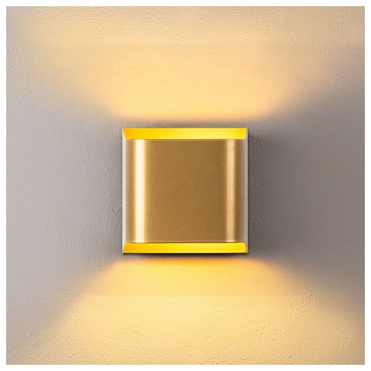 Applique murale Gold - Métal doré - Chic - Décoration lumineuse Applique murale Gold - Métal doré - Chic - Décoration lumineuse