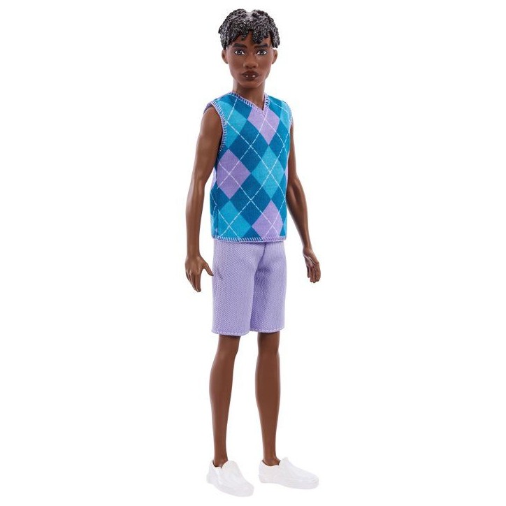 Poupée - BARBIE - Ken Fashionista JJN67 - Polo carreaux - Look tendance - Tenue estivale Poupée - BARBIE - Ken Fashionista JJN67 - Polo carreaux - Look tendance - Tenue estivale
