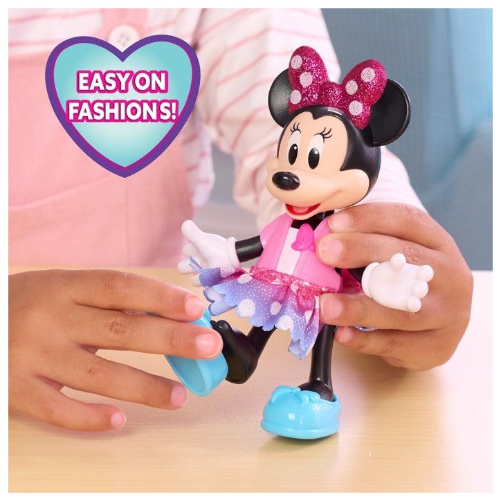 Poupée mannequin - DISNEY - Minnie Mouse Fabulous Fashion Doll - 15 cm - 11 accessoires Poupée mannequin - DISNEY - Minnie Mouse Fabulous Fashion Doll - 15 cm - 11 accessoires