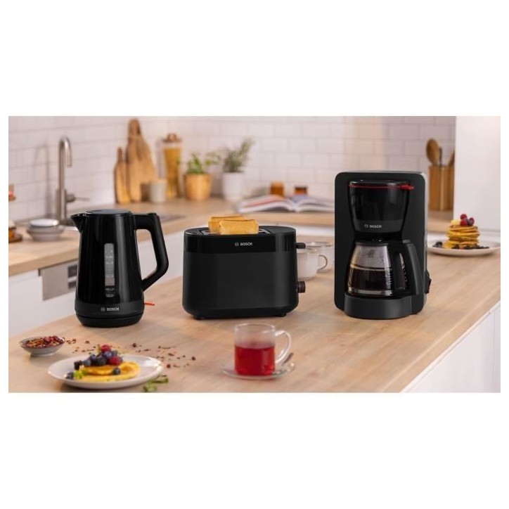 Bouilloire - BOSCH - TWK1M123 MyMoment - Noire - capacité 1,7L - base 360° - filtre anti-calcaire Bouilloire - BOSCH - TWK1M123 MyMoment - Noire - capacité 1,7L - base 360° - filtre anti-calcaire
