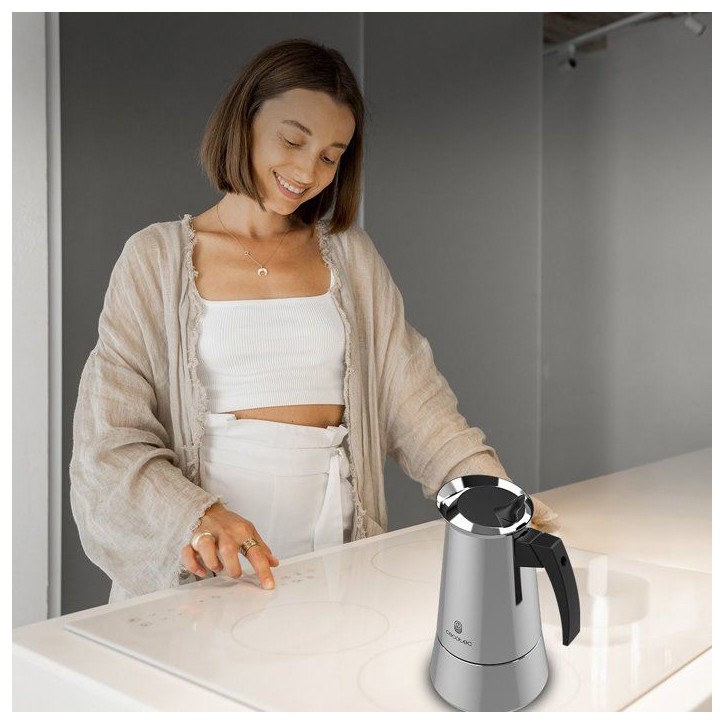 Cafetiere italienne - CECOTEC - Piccolina 900 - 10 tasses - 450 ml - Compatible induction Cafetiere italienne - CECOTEC - Piccolina 900 - 10 tasses - 450 ml - Compatible induction