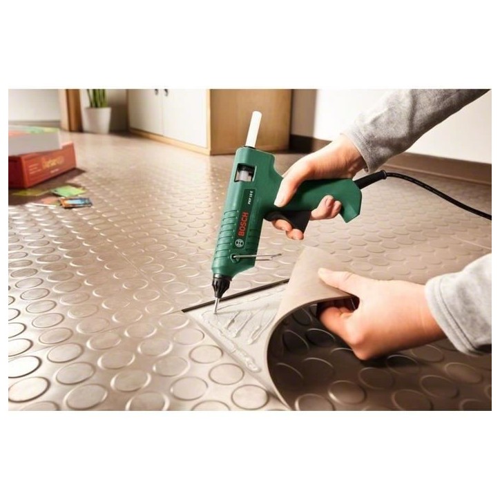 Pistolet a colle BOSCH - PKP 18 E - Electrique - 7 min - Vert et noir - 10 cm - 11 mm Pistolet a colle BOSCH - PKP 18 E - Electrique - 7 min - Vert et noir - 10 cm - 11 mm