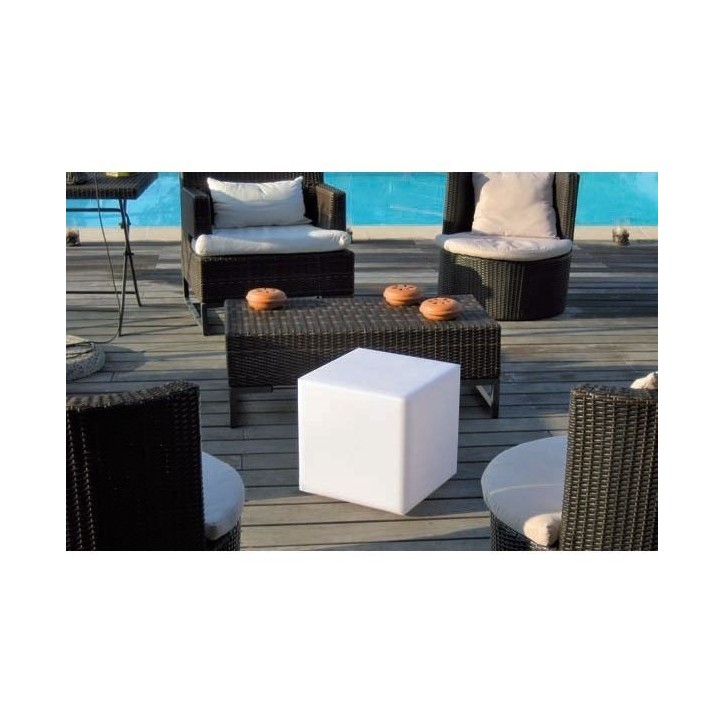 Cube lumineux tabouret filaire pour extérieur LED - LUMISKY - Carry W40 - Blanc - 10W - Hauteur 40cm Cube lumineux tabouret filaire pour extérieur LED - LUMISKY - Carry W40 - Blanc - 10W - Hauteur 40cm