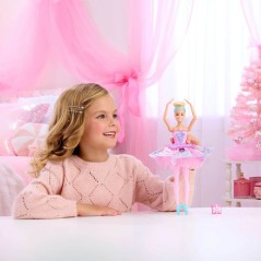 Poupée mannequin - Barbie - Clara dans Casse-Noisette tutu transforma