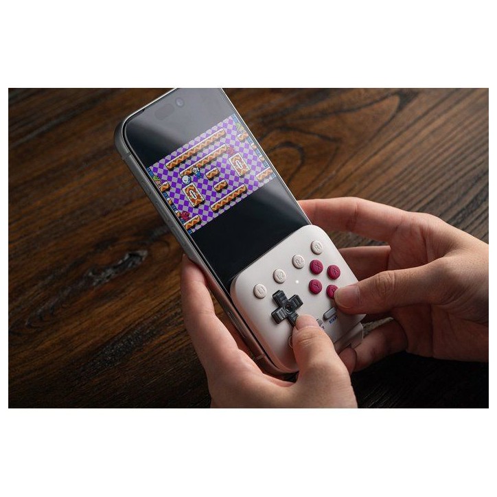 Manette gaming - 8BitDo - FlipPad G Classic Edition - USB-C - Gris clair et bordeaux - Compatible iOS et Android Manette gaming - 8BitDo - FlipPad G Classic Edition - USB-C - Gris clair et bordeaux - Compatible iOS et Android