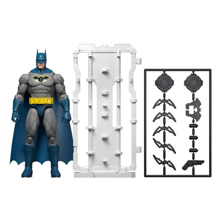 Figurine articulée - DC Premier - Batman 16,5 cm - 22 points d'articulation - Cape en tissu et accessoires - Des 4 ans Figurine articulée - DC Premier - Batman 16,5 cm - 22 points d'articulation - Cape en tissu et accessoires - Des 4 ans