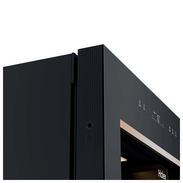 Cave a vin de vieillissement - HAIER HWS120GGE - 120 bouteilles - Pose libre - 127 x 59,7 x 59,4cm - Noir Cave a vin de vieillissement - HAIER HWS120GGE - 120 bouteilles - Pose libre - 127 x 59,7 x 59,4cm - Noir