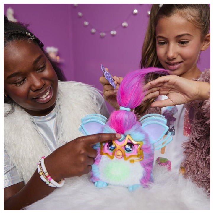 Furby Vibes Framboise bleue, peluche électronique interactive pour filles et garçons, des 6 ans Furby Vibes Framboise bleue, peluche électronique interactive pour filles et garçons, des 6 ans