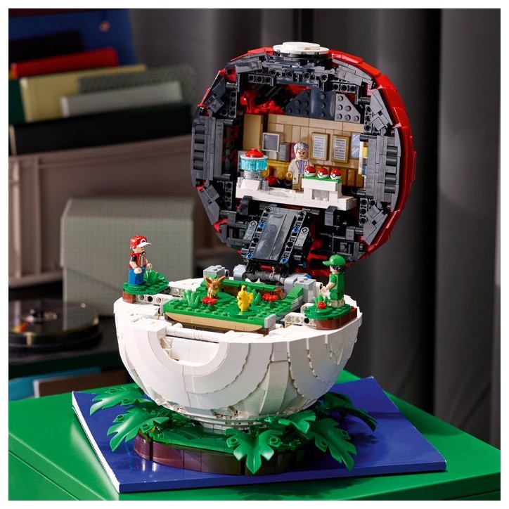 LEGO Pokémon 72154 - Poké Ball, Moment culte pour dresseur - Set Collector pour Adulte - Idée Cadeau Gaming
