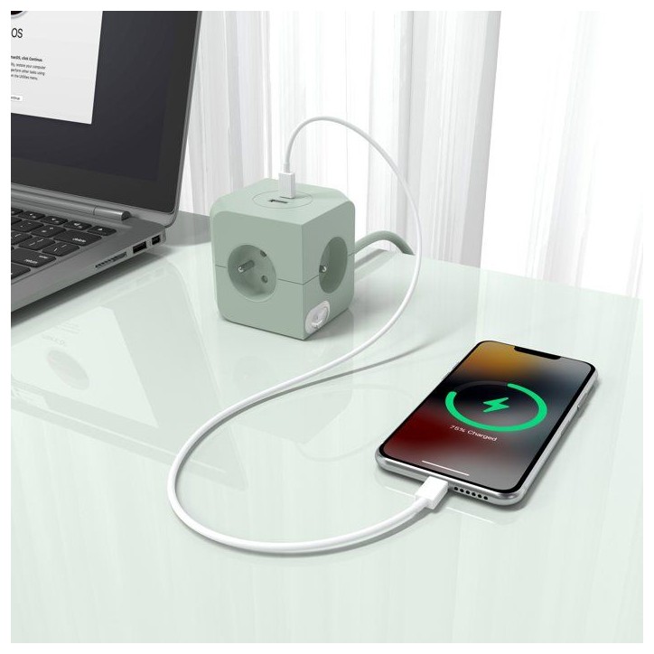 Cube multiprise avec double port USB - LINK2HOME - 4 prises secteur 16A - 2 ports USB - 3680 W max - Vert Cube multiprise avec double port USB - LINK2HOME - 4 prises secteur 16A - 2 ports USB - 3680 W max - Vert
