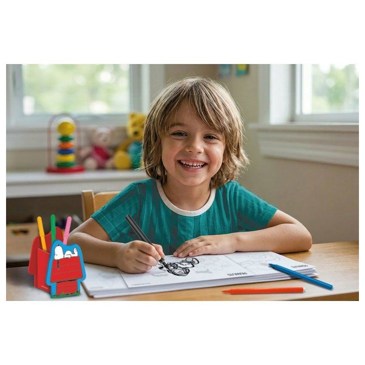 Peanuts Activités Créatives Comics - Atelier bande dessinée - LISCIANI - Univers Snoopy - Création d'histoires Peanuts Activités Créatives Comics - Atelier bande dessinée - LISCIANI - Univers Snoopy - Création d'histoires