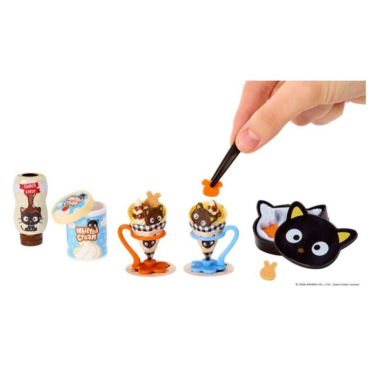 MINIVERSE-247746-EUC-MGA's Miniverse - Make It Mini SANRIO Hello Kitty Series 4 in PDQ