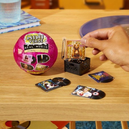 MGA's Miniverse - Real Music - Vinyles - Inclus : 4 vinyles, Accessoires et Porte-Clés - Compatible avec la platine Real Music