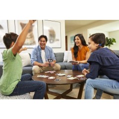 Phase 10 - Jeu de cartes - Mattel Games - Variante du rami, 108 cartes