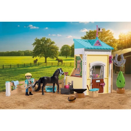 PLAYMOBIL I love horses 72131 Petite étable avec maréchal-ferrant