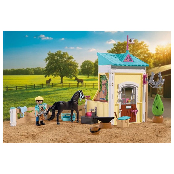 PLAYMOBIL I love horses 72131 Petite étable avec maréchal-ferrant